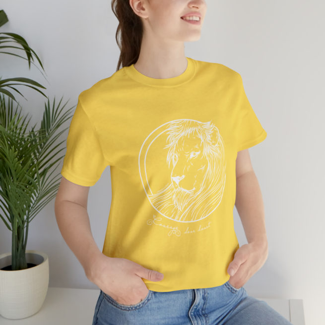 Courage Dear Heart Narnia Writer and Author T-shirt - Image 69